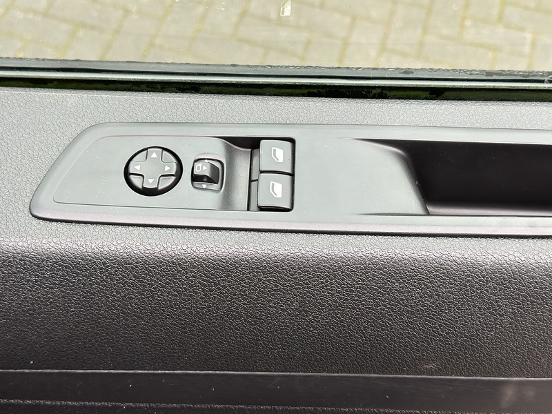 Vauxhall Vivaro Turbo D 2700 Pro - U2144