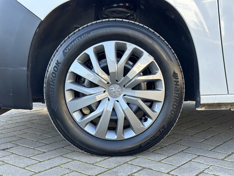 Peugeot Partner BlueHDi 1000 Professional Premium - U2159
