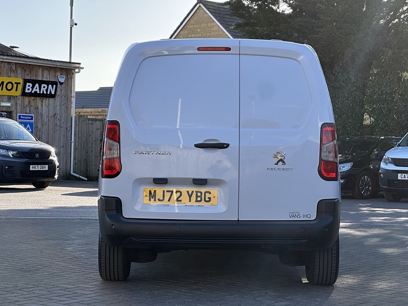 Peugeot Partner BlueHDi 1000 Professional Premium - U2159