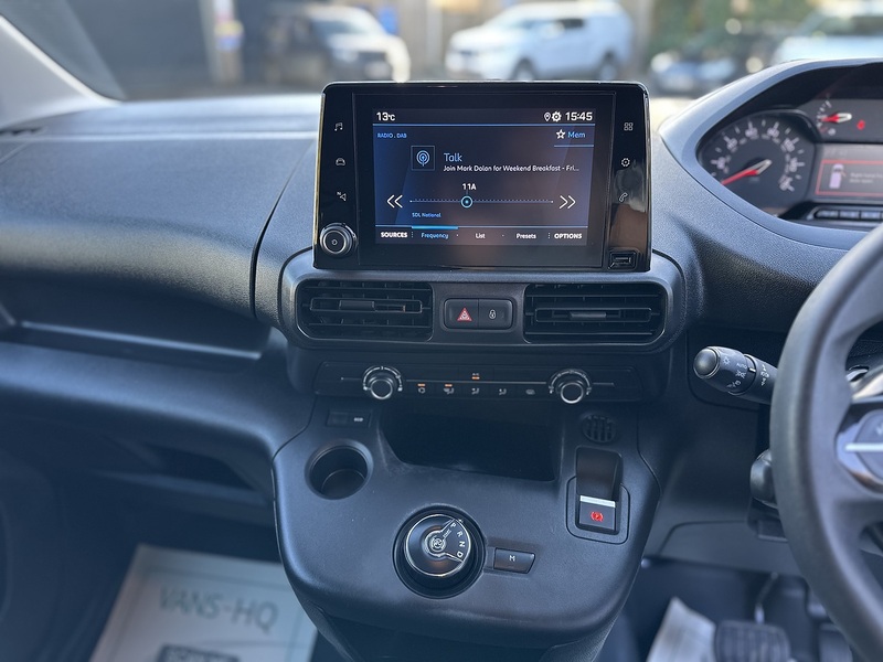 Peugeot Partner BlueHDi 1000 Professional Premium - U2159