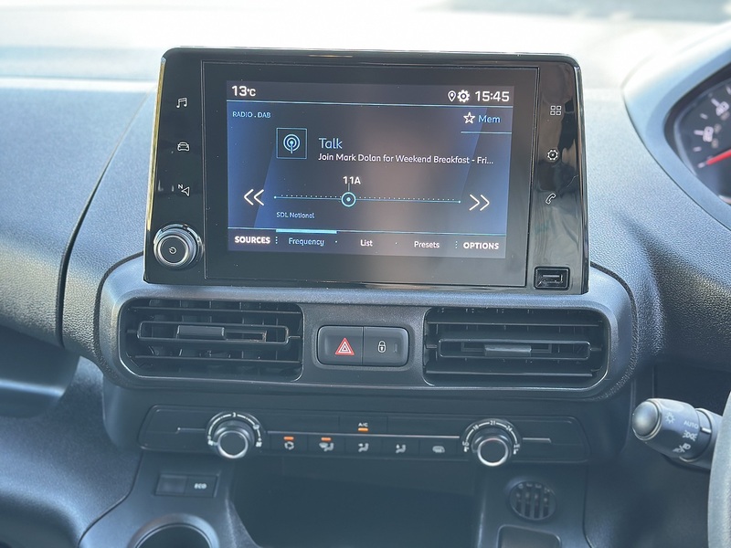 Peugeot Partner BlueHDi 1000 Professional Premium - U2159