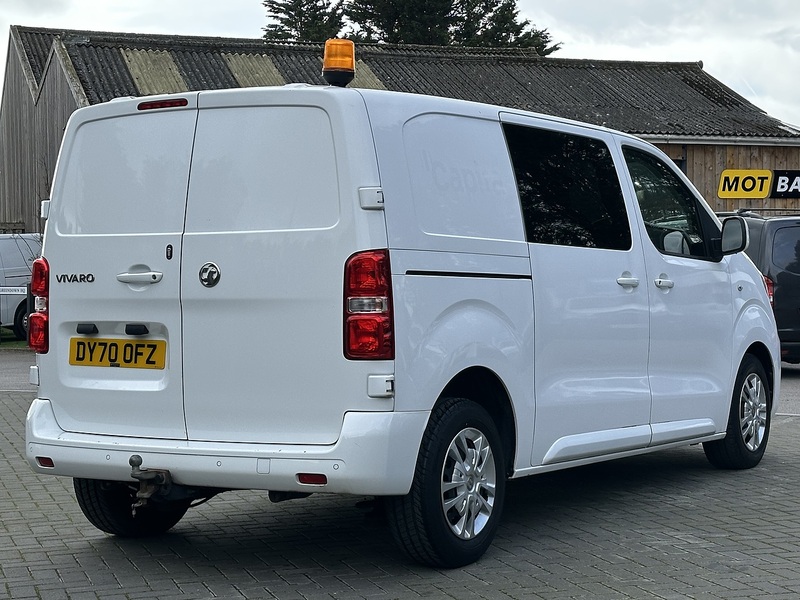 Vauxhall Vivaro Turbo D 3100 Sportive - U2161
