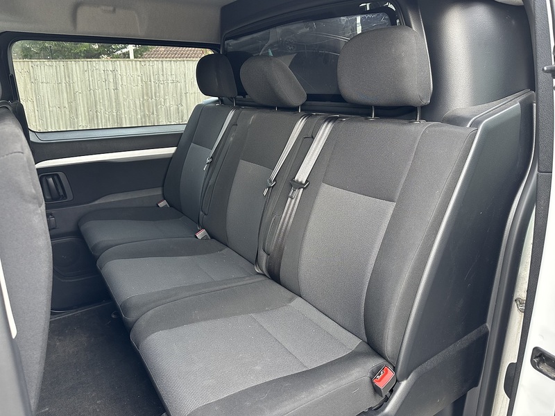 Vauxhall Vivaro Turbo D 3100 Sportive - U2161