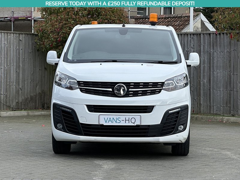 Vauxhall Vivaro Turbo D 3100 Sportive - U2161