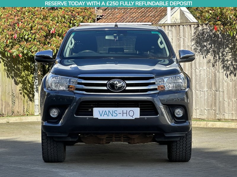 Toyota Hilux D-4D Icon - U2162
