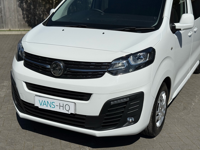 Vauxhall Vivaro Turbo D 3100 Sportive - U2163