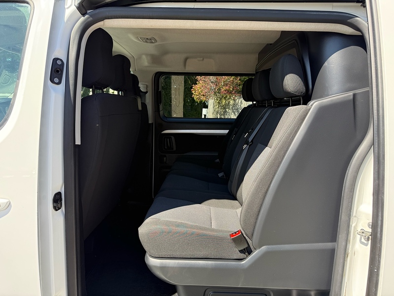 Vauxhall Vivaro Turbo D 3100 Sportive - U2163