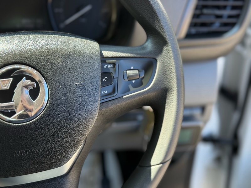 Vauxhall Vivaro Turbo D 3100 Sportive - U2163