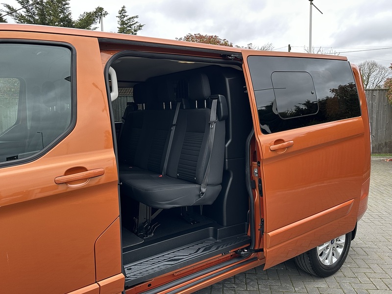 Ford Transit Custom 320 EcoBlue Limited - U2169