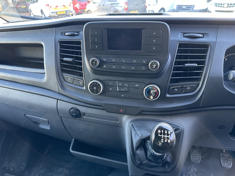 Ford Transit 350 EcoBlue Leader - U2175
