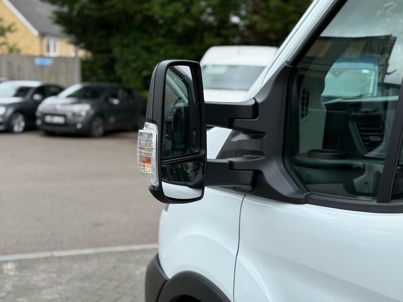 Ford Transit 350 EcoBlue Leader - U2175