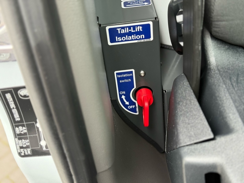 Ford Transit 350 EcoBlue Leader - U2175