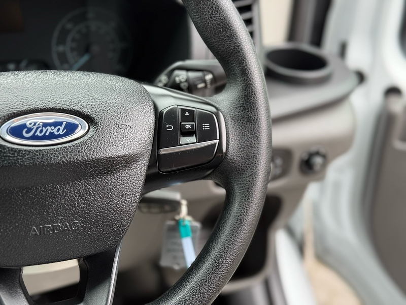 Ford Transit 350 EcoBlue Leader - U2175