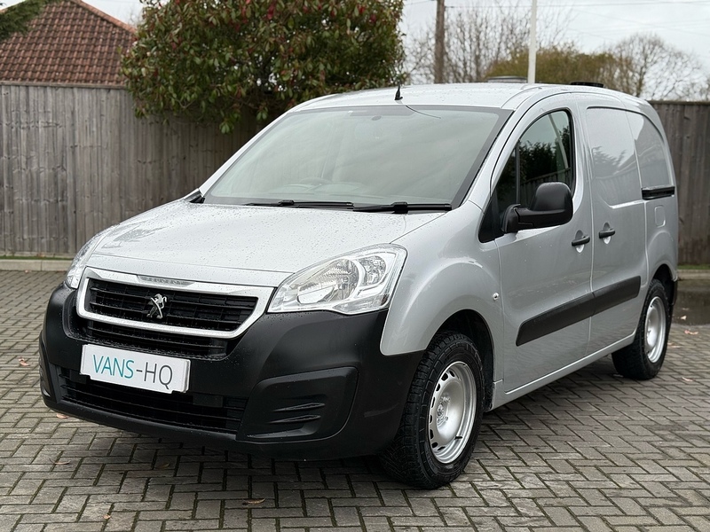 Peugeot Partner BlueHDi 854 SE - U2180