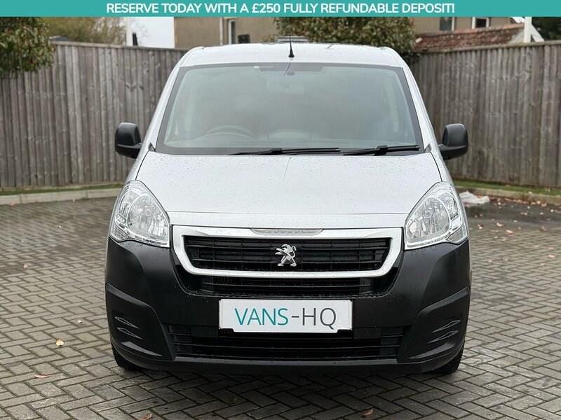Peugeot Partner BlueHDi 854 SE - U2180