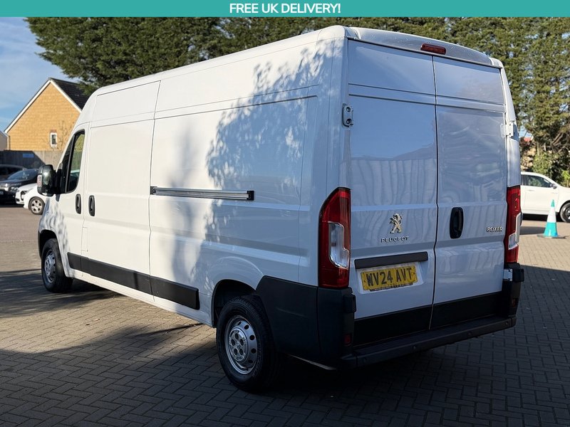 Peugeot Boxer BlueHDi 335 Professional Premium + - U2192