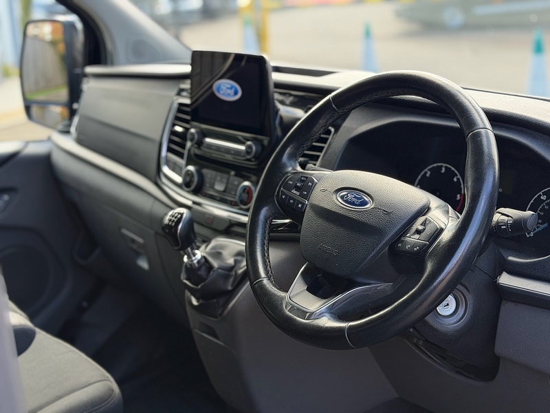 Ford Transit Custom 300 EcoBlue Limited - U2195