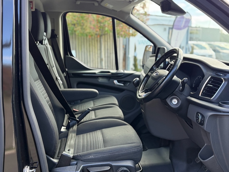 Ford Transit Custom 300 EcoBlue Limited - U2195