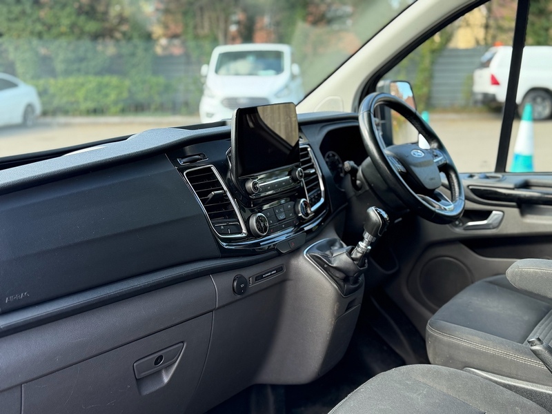 Ford Transit Custom 300 EcoBlue Limited - U2195