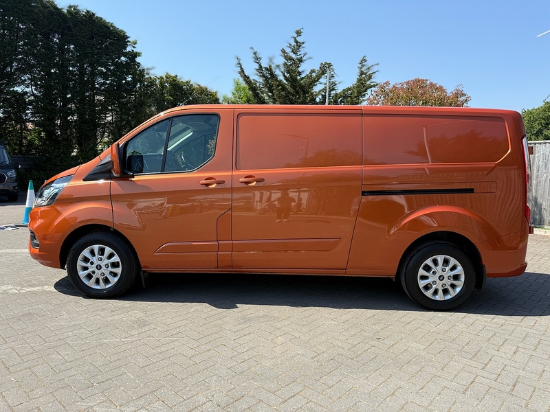 Ford Transit Custom 300 EcoBlue Limited - U2214