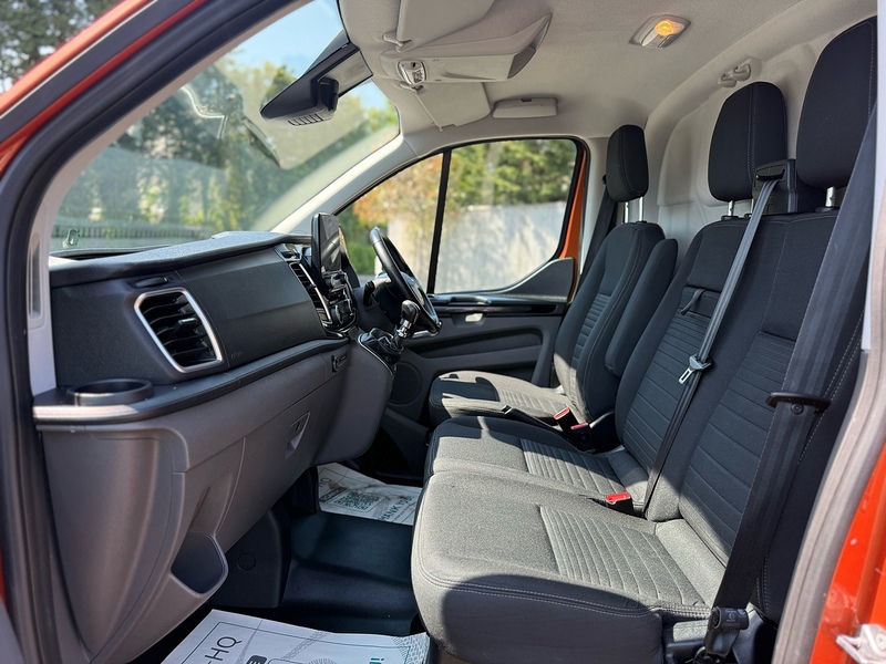 Ford Transit Custom 300 EcoBlue Limited - U2214