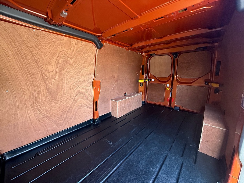 Ford Transit Custom 300 EcoBlue Limited - U2214