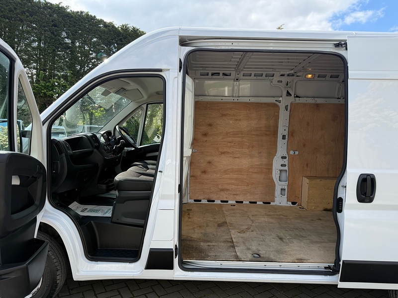 Citroen Relay BlueHDi 35 Enterprise Edition - U2231