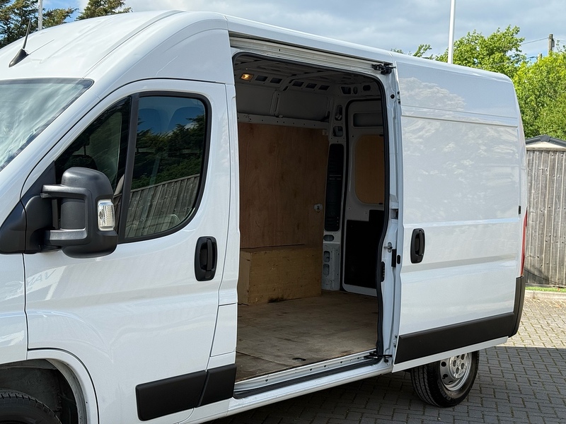 Citroen Relay BlueHDi 35 Enterprise Edition - U2231