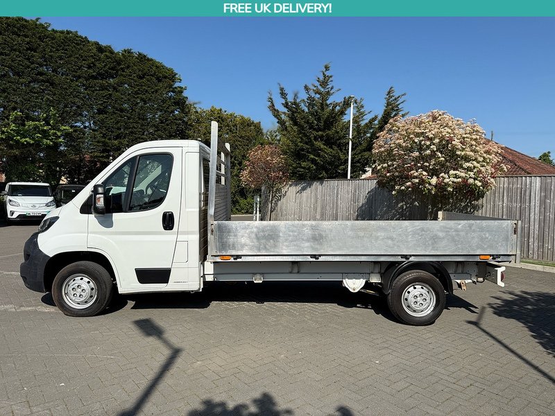 Peugeot Boxer 12 Ft Dropside BlueHDi 335 S - U2237