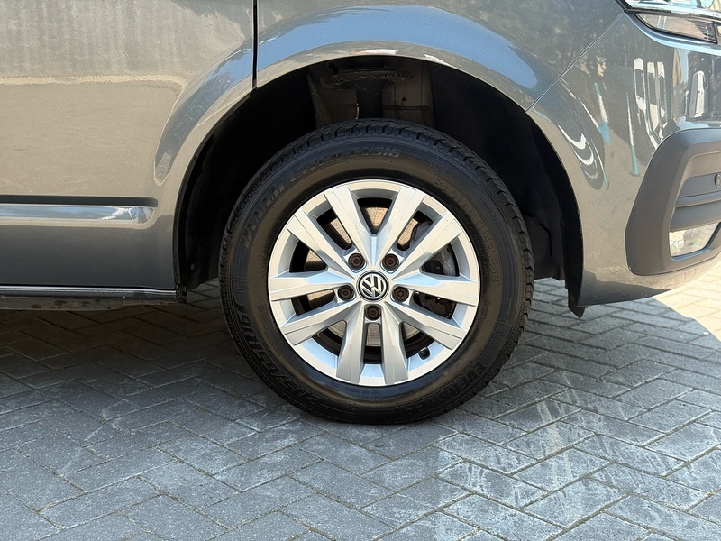 Volkswagen Transporter TDI T28 Highline - U2241