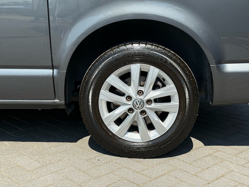 Volkswagen Transporter TDI T28 Highline - U2241