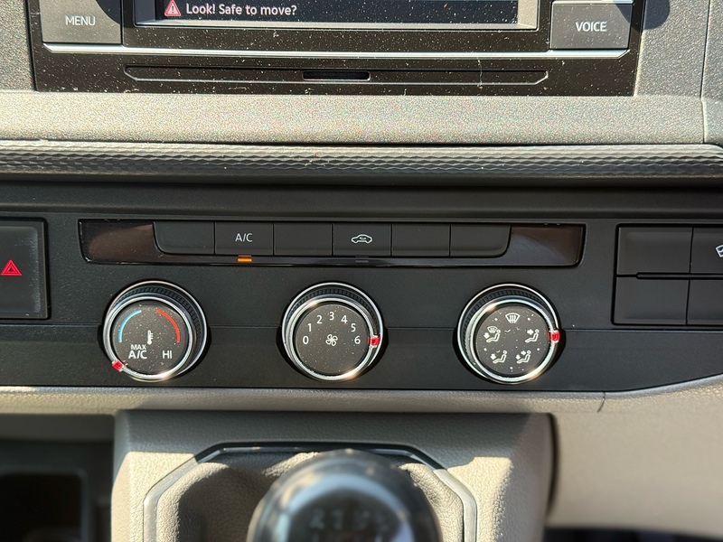 Volkswagen Transporter TDI T28 Highline - U2241