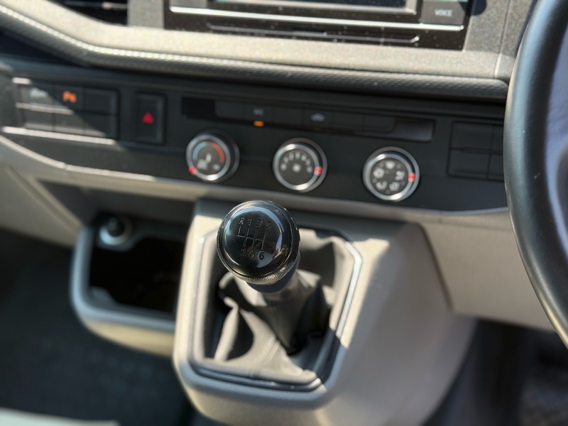 Volkswagen Transporter TDI T28 Highline - U2241