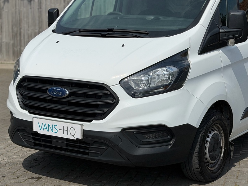 Ford Transit Custom 300 EcoBlue - U2250