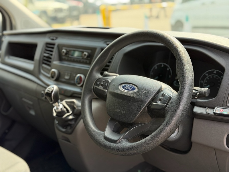 Ford Transit Custom 300 EcoBlue - U2250