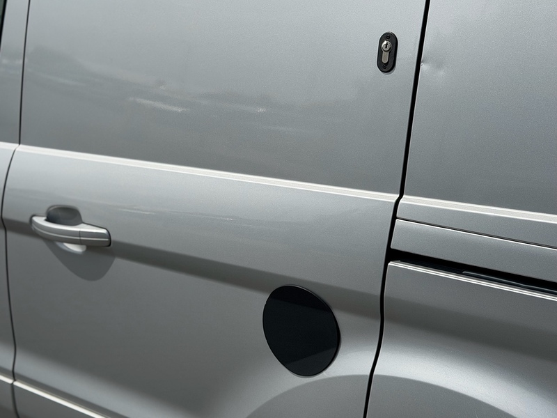 Ford Transit Connect 240 EcoBlue Limited - U2255