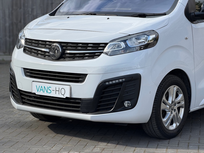 Vauxhall Vivaro Turbo D 3100 Pro - U2258