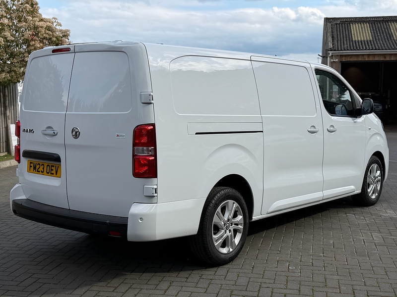 Vauxhall Vivaro Turbo D 3100 Pro - U2258