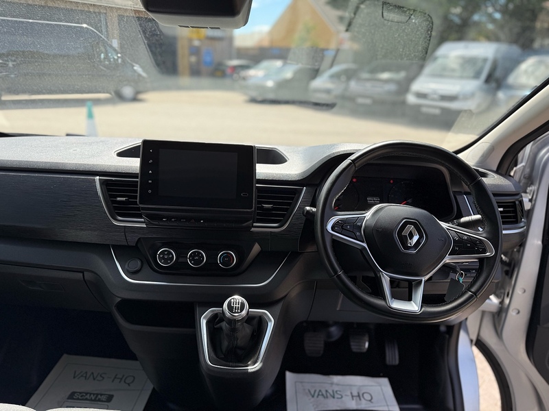 Renault Trafic dCi Blue LL30 Sport - U2259
