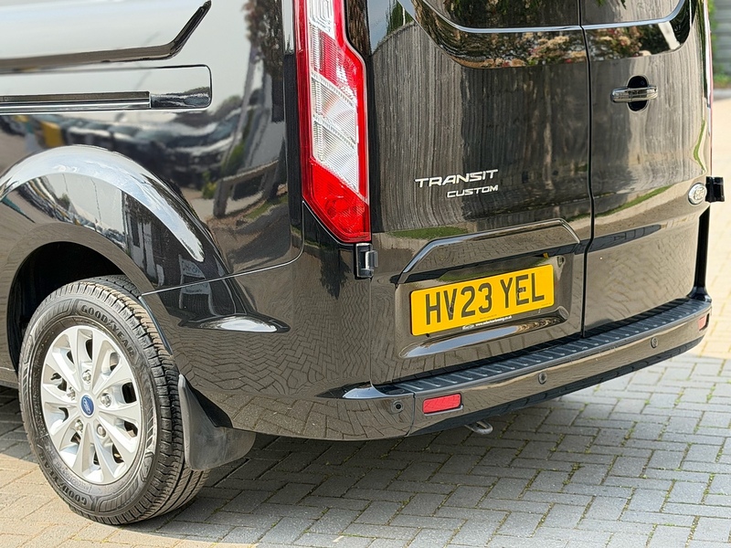Ford Transit Custom 300 EcoBlue Limited - U2263