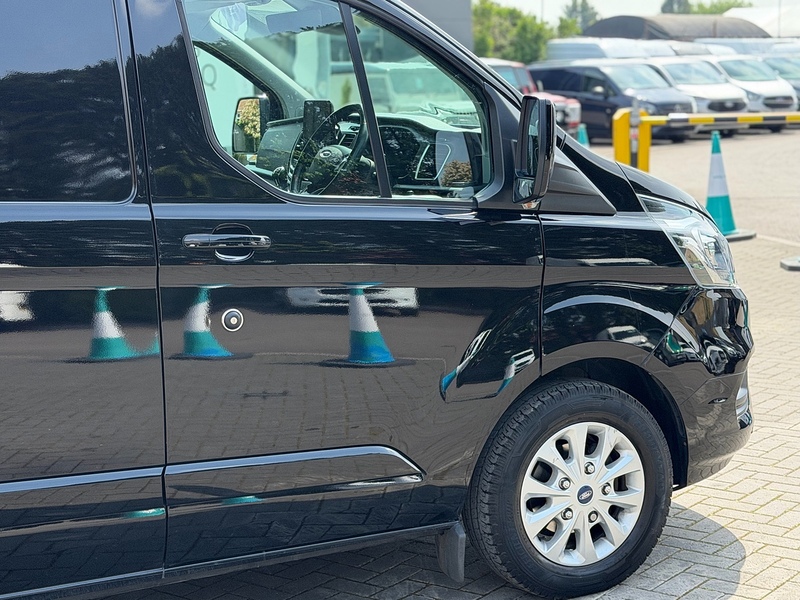 Ford Transit Custom 300 EcoBlue Limited - U2263