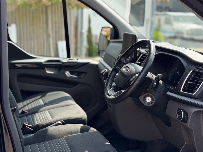 Ford Transit Custom 300 EcoBlue Limited - U2263