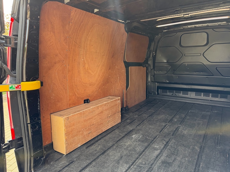 Ford Transit Custom 300 EcoBlue Limited - U2263