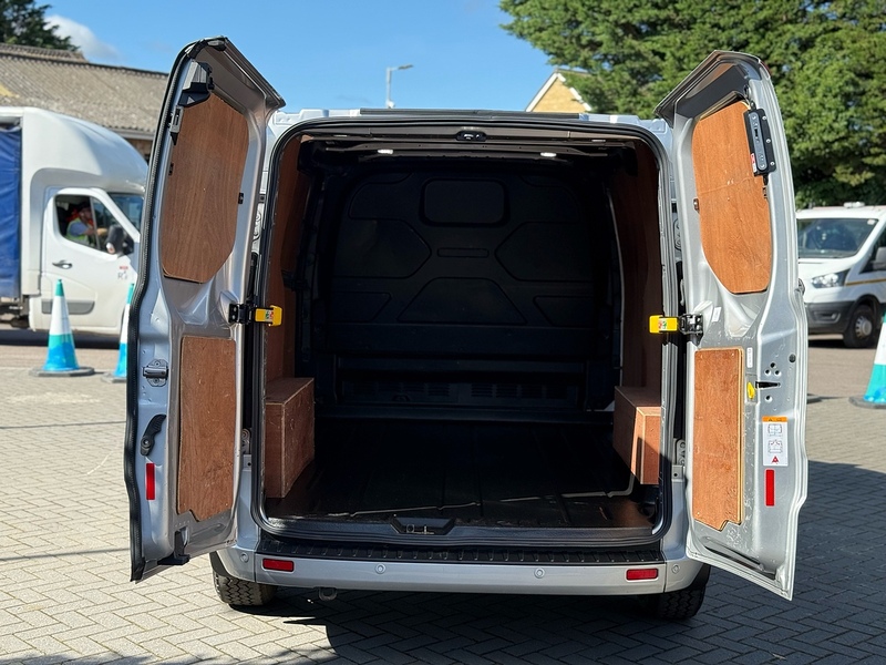 Ford Transit Custom 300 EcoBlue Limited - U2271