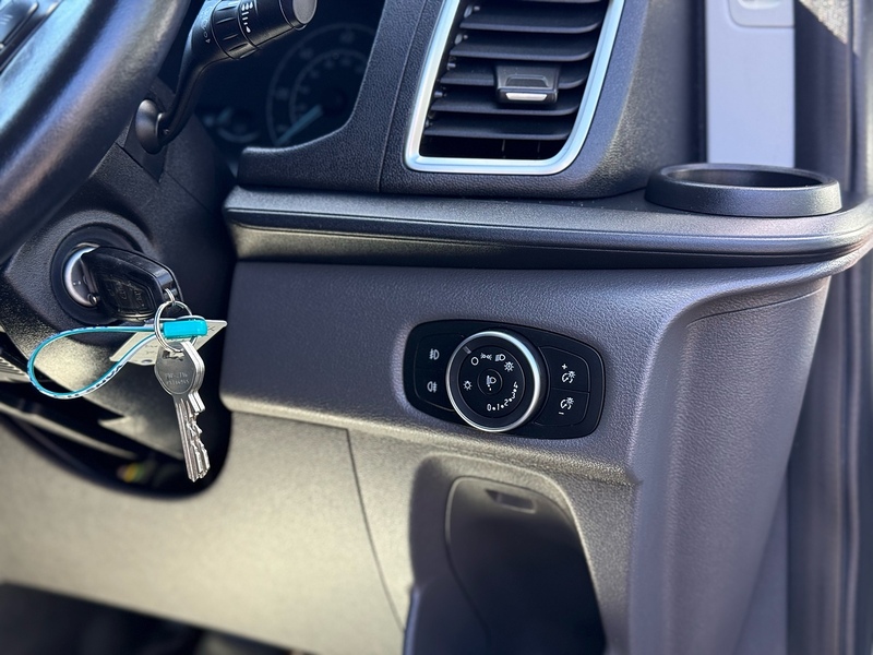 Ford Transit Custom 300 EcoBlue Limited - U2271