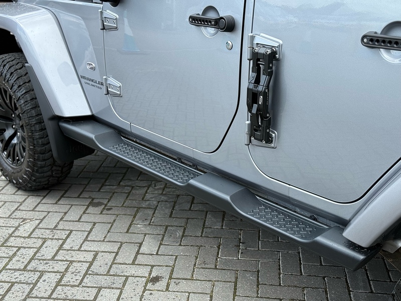 Jeep Wrangler CRD Overland - U2272