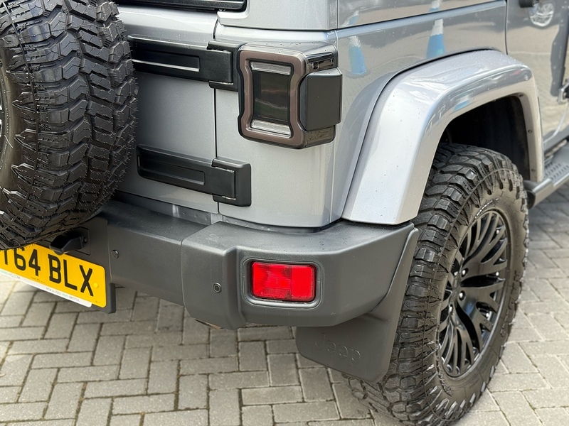Jeep Wrangler CRD Overland - U2272