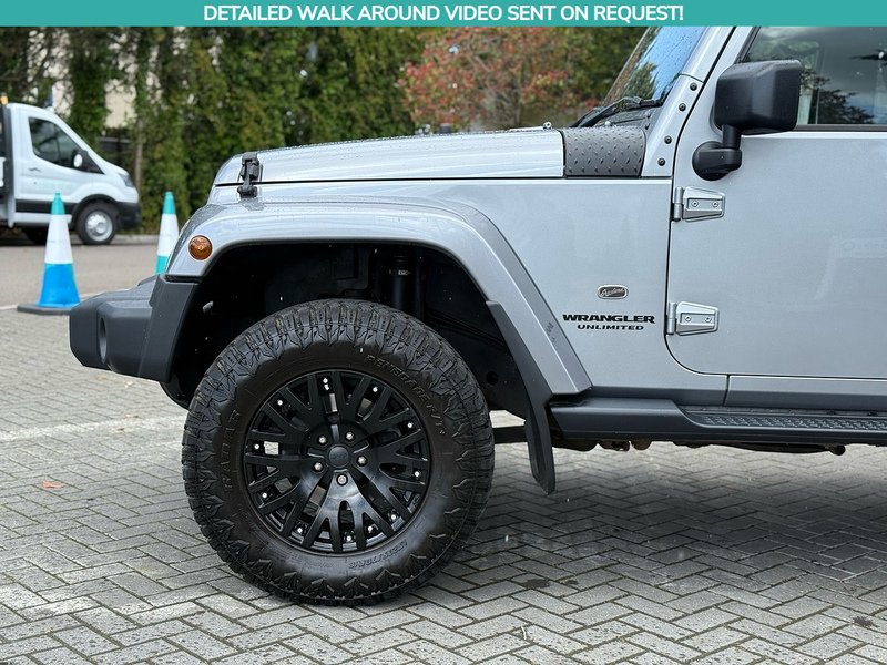 Jeep Wrangler CRD Overland - U2272