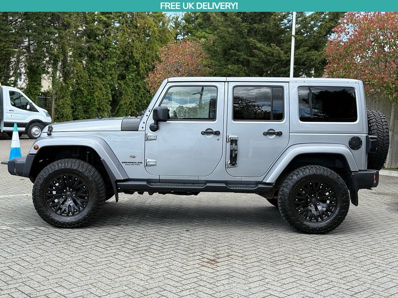 Jeep Wrangler CRD Overland - U2272