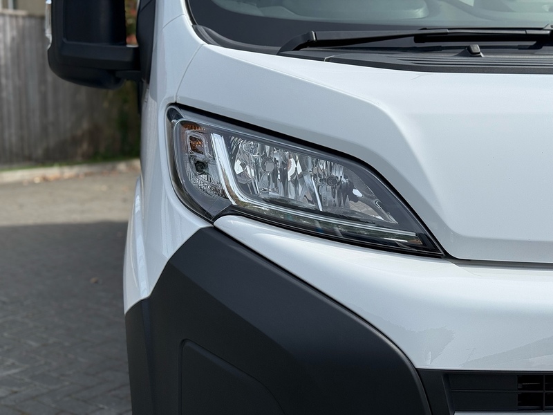 Vauxhall Movano CDTi 3500 BiTurbo Prime - U2281